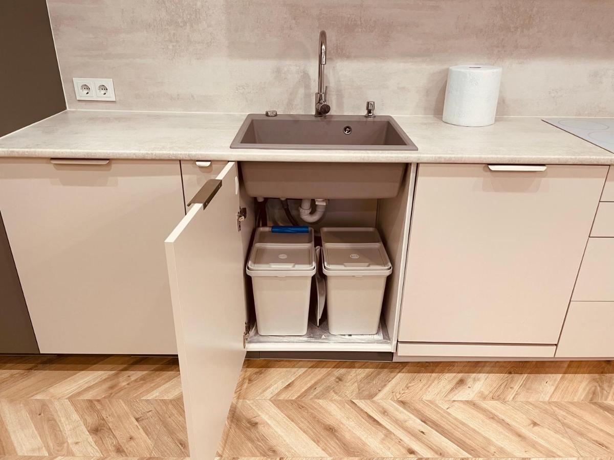 Kobiela Apartments Family Delux Ktw City Center カトヴィツェ エクステリア 写真