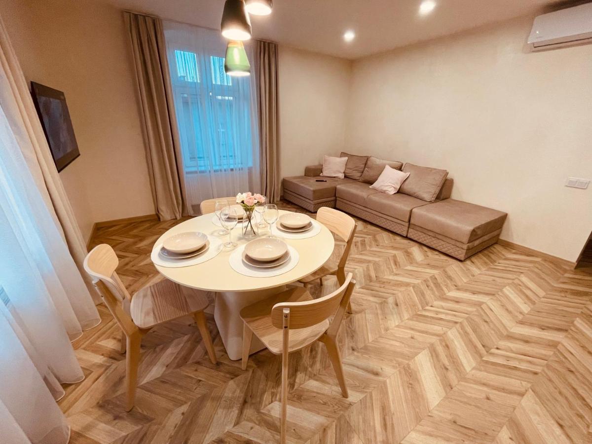 Kobiela Apartments Family Delux Ktw City Center カトヴィツェ エクステリア 写真